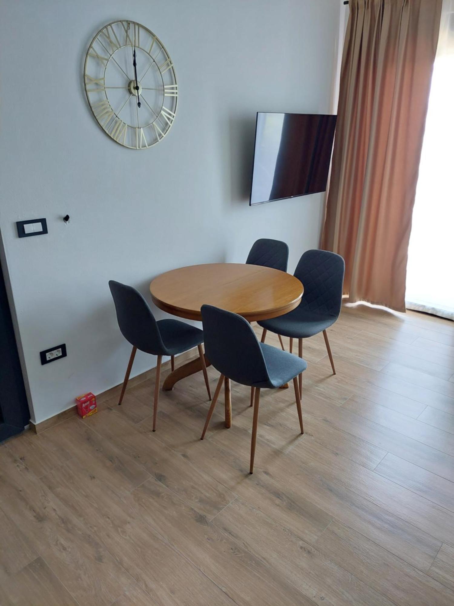 Apartmani Karla Paklenica スタリグラード エクステリア 写真