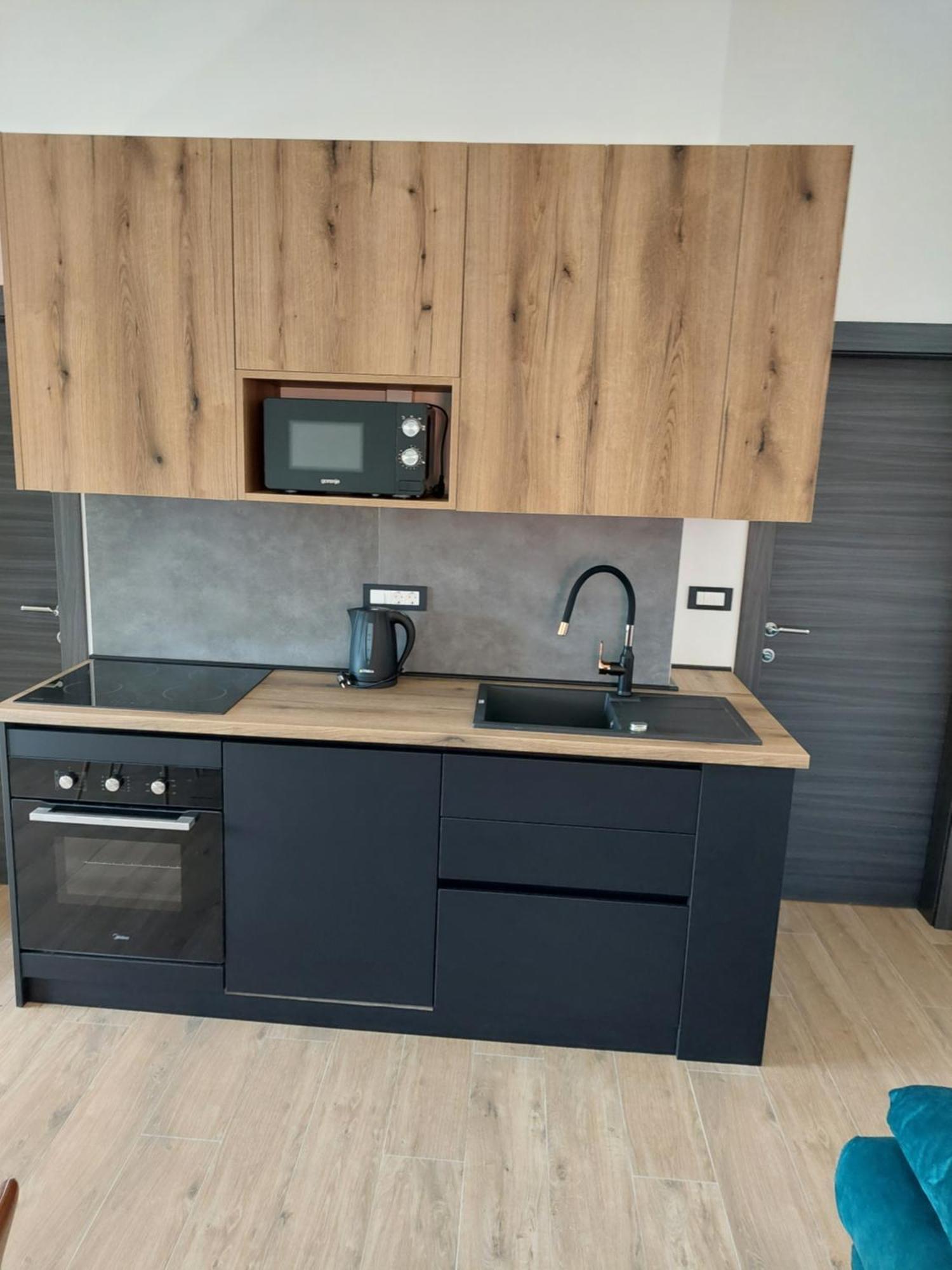 Apartmani Karla Paklenica スタリグラード エクステリア 写真