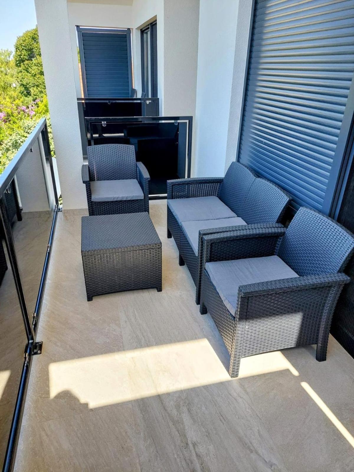 Apartmani Karla Paklenica スタリグラード エクステリア 写真